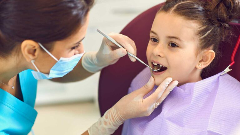 Autism and Dental Health: 7 Essential Techniques to Supporting Dental Visits